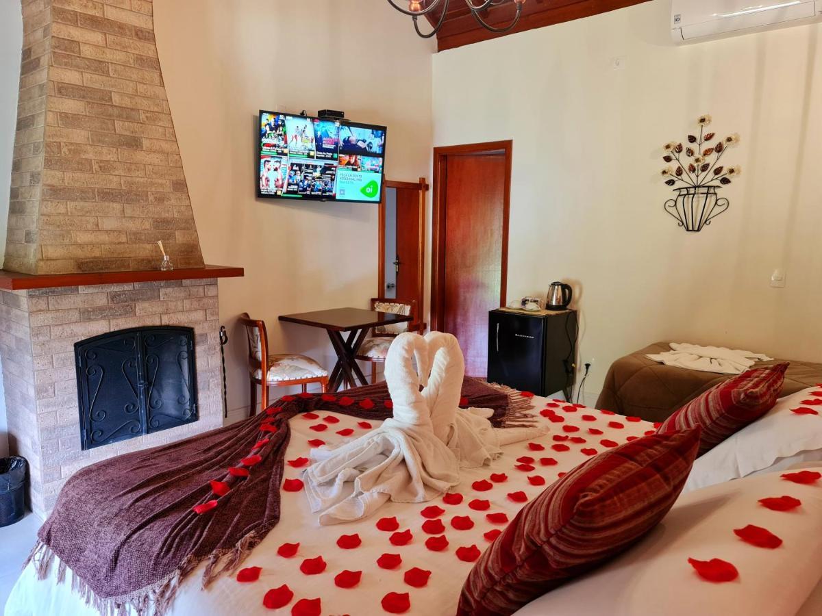 Pousada Valle Das Flores Monte Verde Monte Verde  Ngoại thất bức ảnh