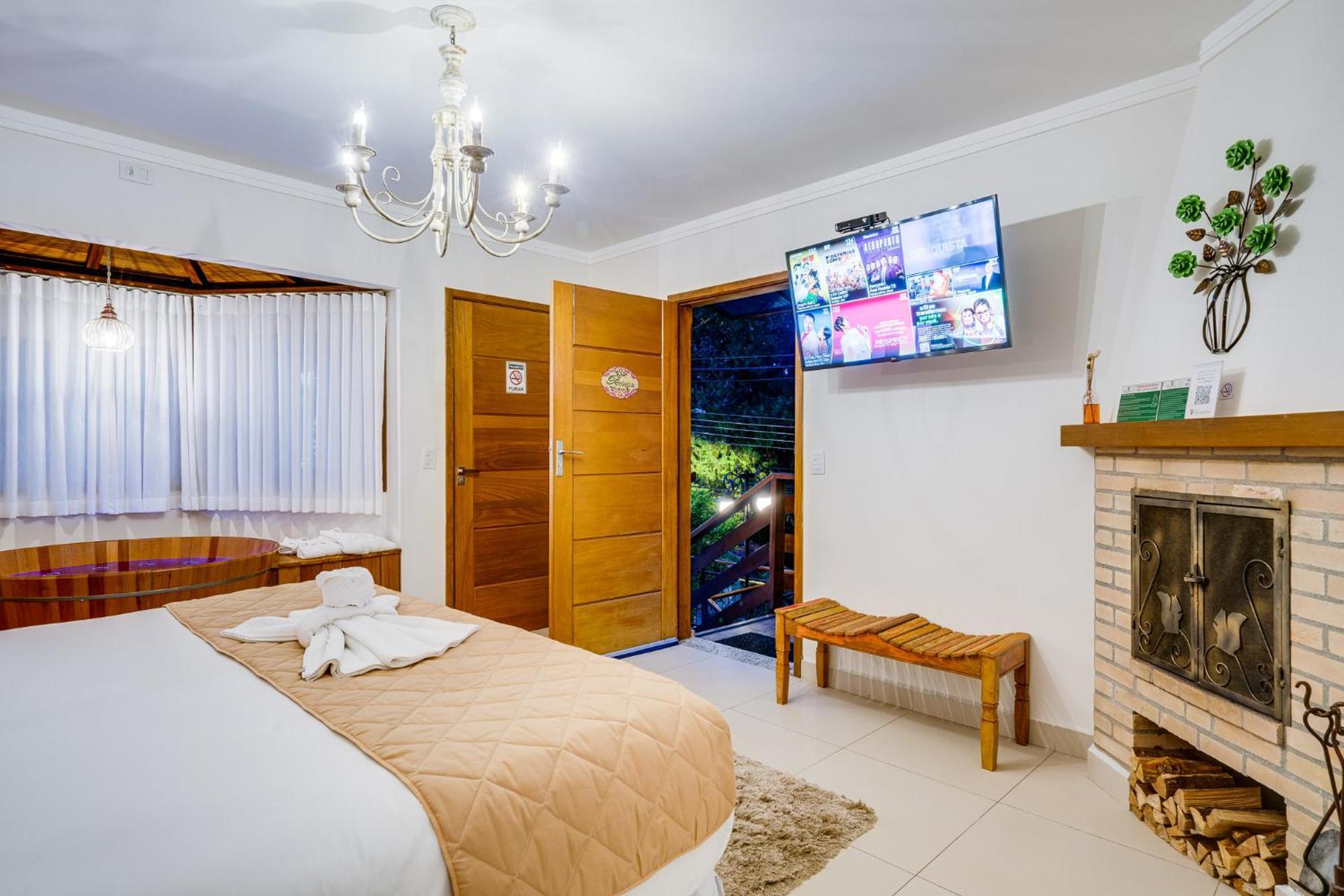 Pousada Valle Das Flores Monte Verde Monte Verde  Ngoại thất bức ảnh